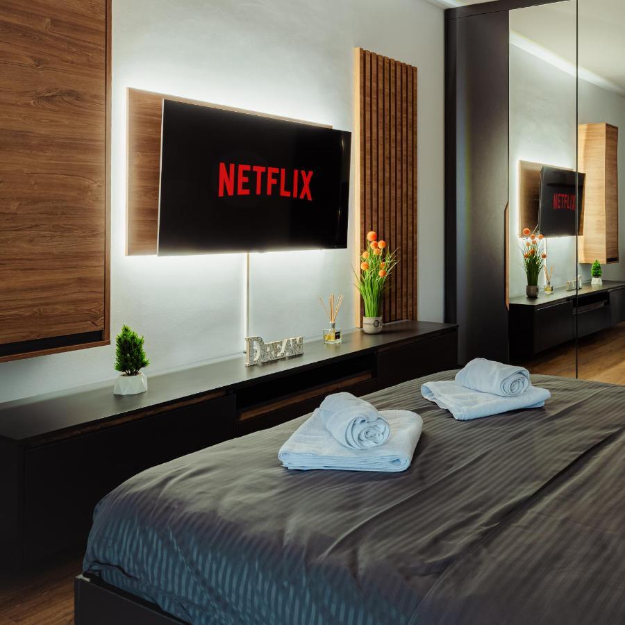 New Luxury City Center Studio Bucharest Luaran gambar