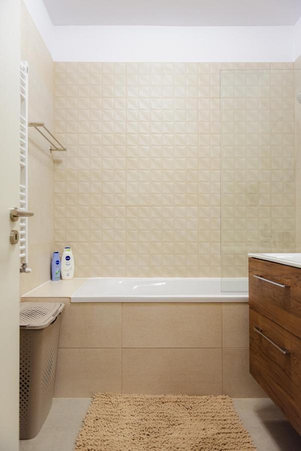 New Luxury City Center Studio Bucharest Luaran gambar